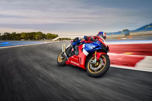 351888_22YM_HONDA_CBR1000RR-R_FIREBLADE_SP.jpg