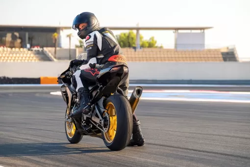 351917_22YM_HONDA_CBR1000RR-R_FIREBLADE_SP.jpg