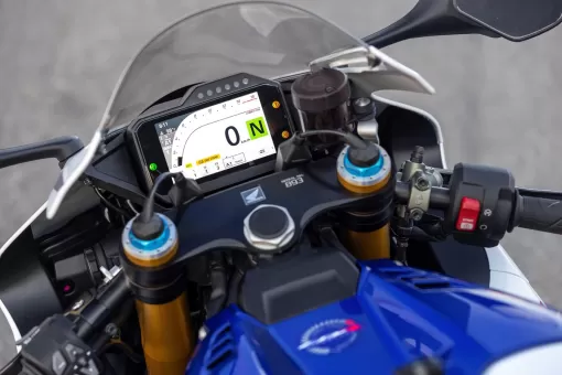 351954_22YM_HONDA_CBR1000RR-R_FIREBLADE_SP_30TH_ANNIVERSARY.jpg