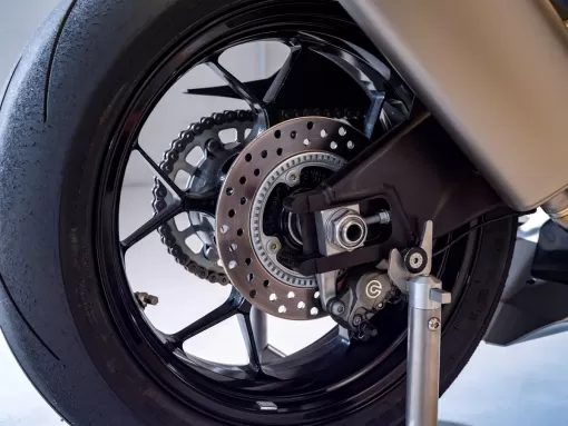 352060_22YM_HONDA_CBR1000RR-R_FIREBLADE_SP_30TH_ANNIVERSARY.jpg