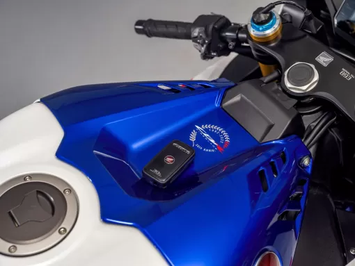 352064_22YM_HONDA_CBR1000RR-R_FIREBLADE_SP_30TH_ANNIVERSARY.jpg