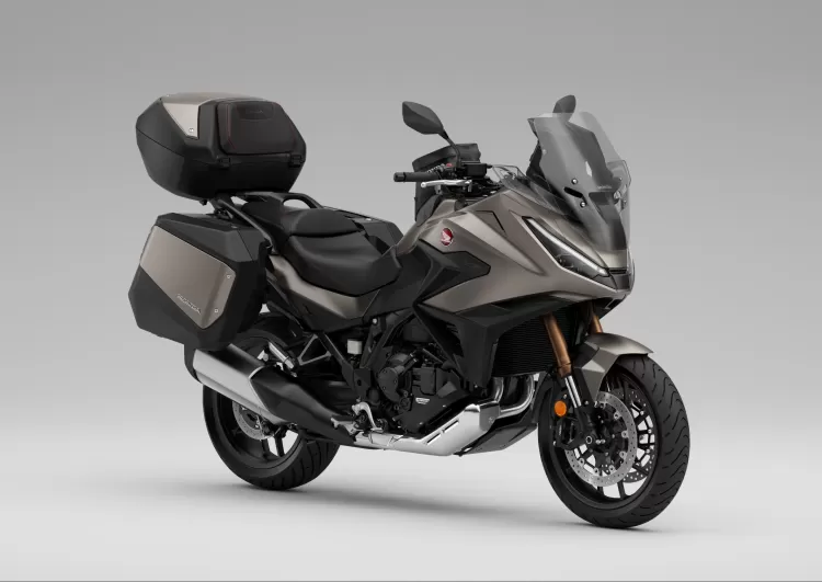 489900 25ym Honda Nt1100
