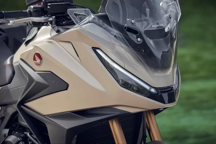 489927 25ym Honda Nt1100