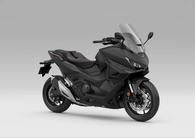492991 25ym Honda Forza 750