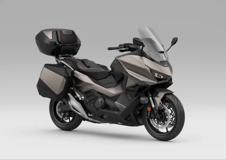 493038 25ym Honda Forza 750