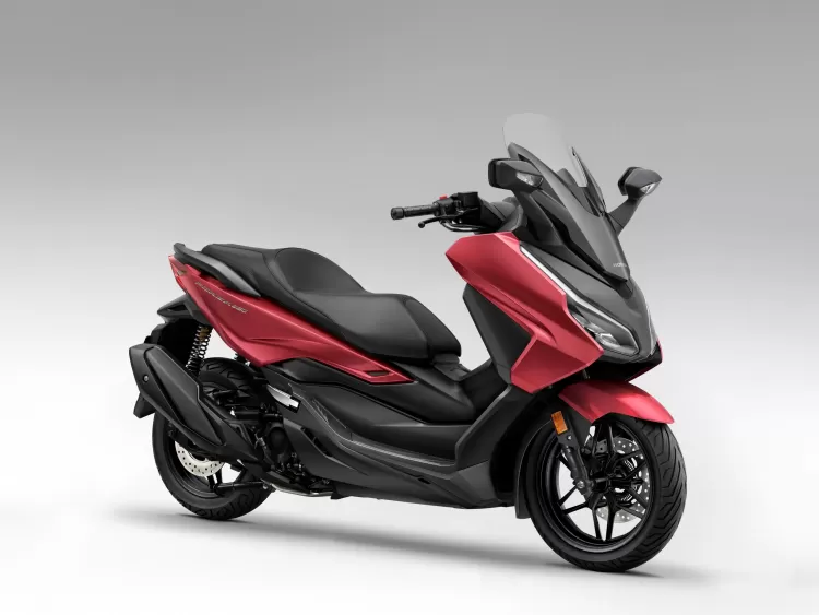 493086 25ym Honda Forza 350