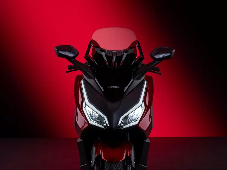 493109 25ym Honda Forza 350