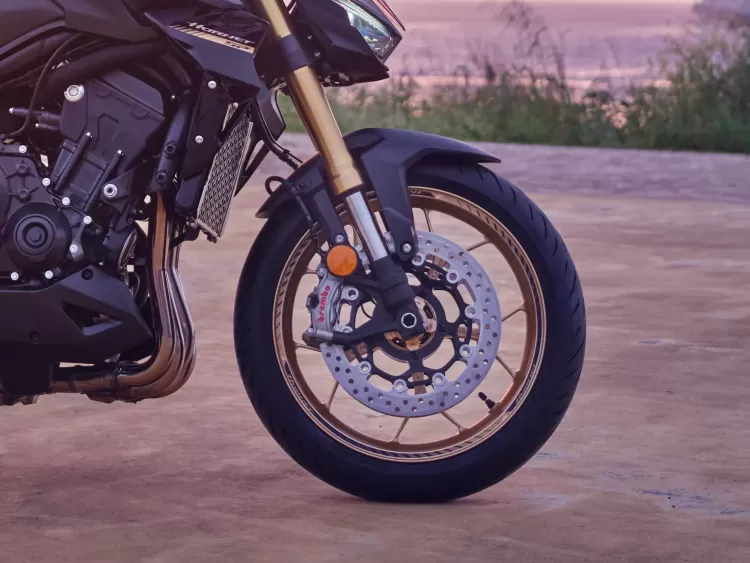 497817 25ym Honda Cb1000 Hornet