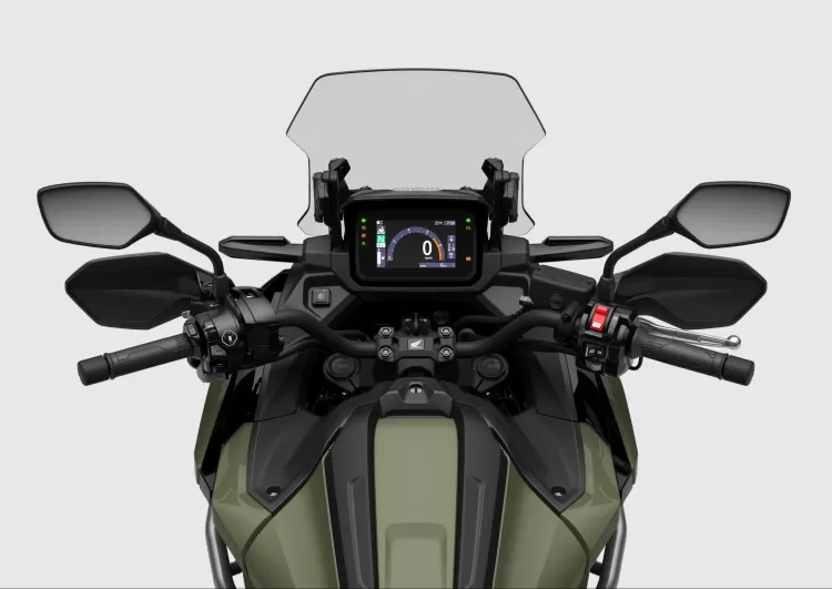 504336 25ym Honda Nc750x