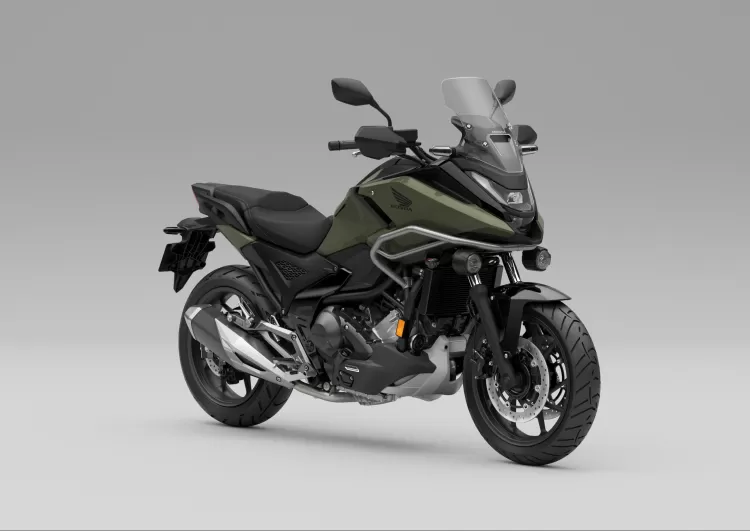 504312 25ym Honda Nc750x