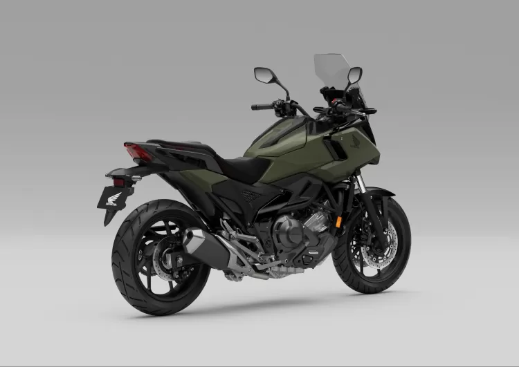 504323 25ym Honda Nc750x