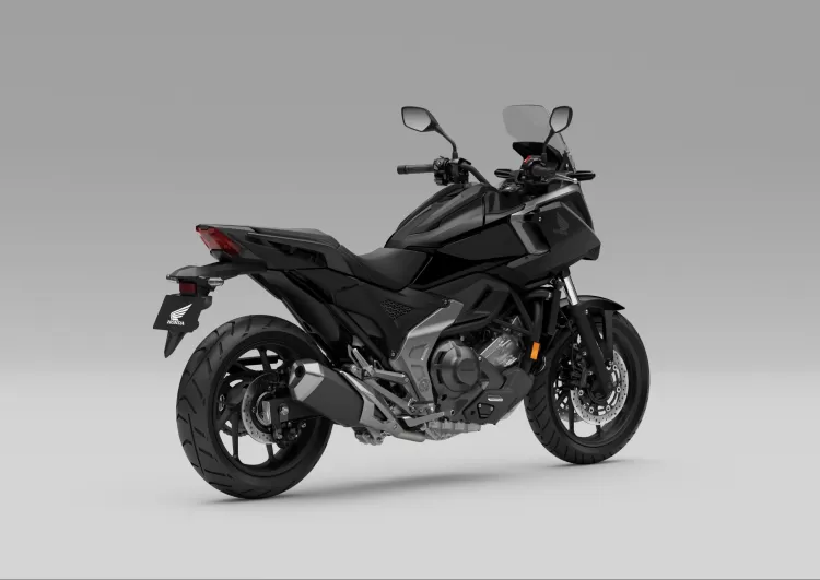504301 25ym Honda Nc750x