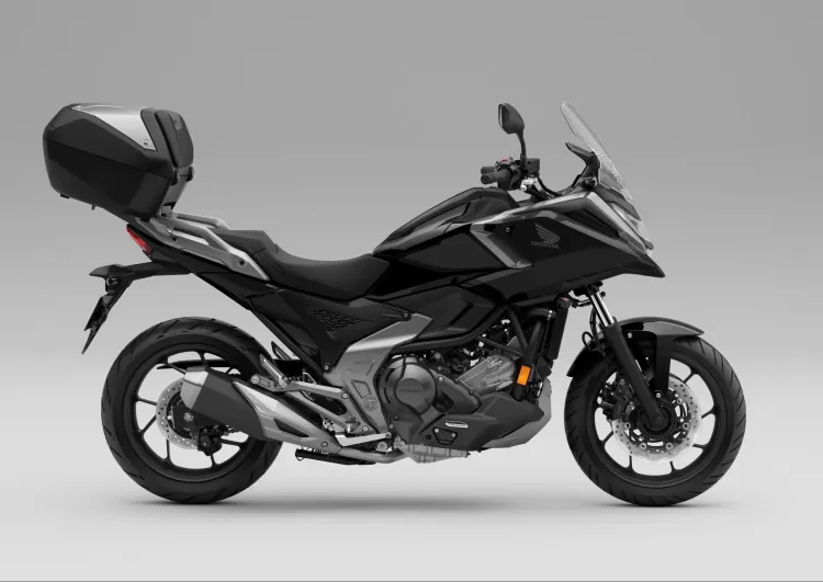 504307 25ym Honda Nc750x