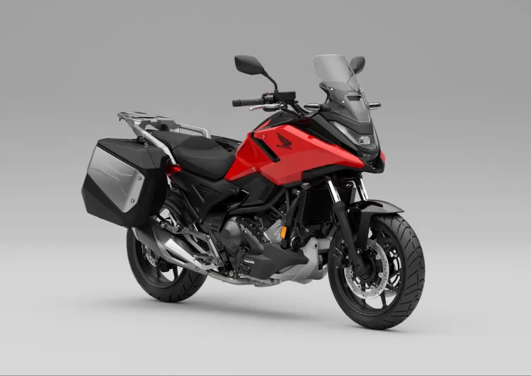 504381 25ym Honda Nc750x