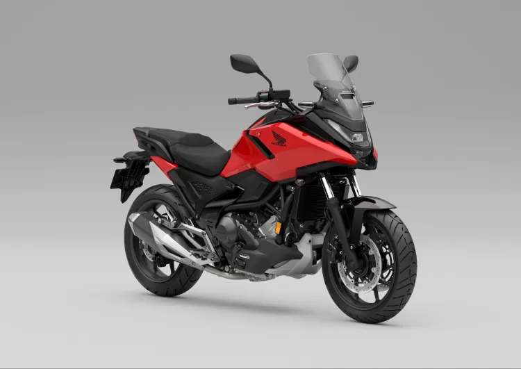 504376 25ym Honda Nc750x