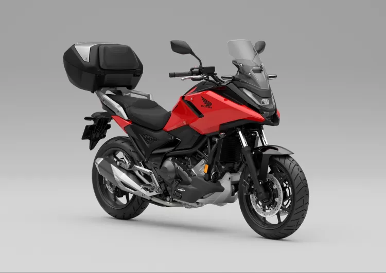 504383 25ym Honda Nc750x