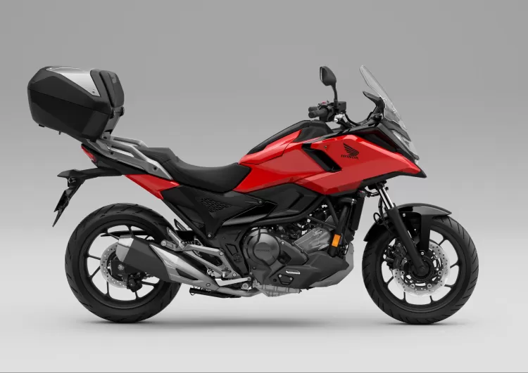 504384 25ym Honda Nc750x