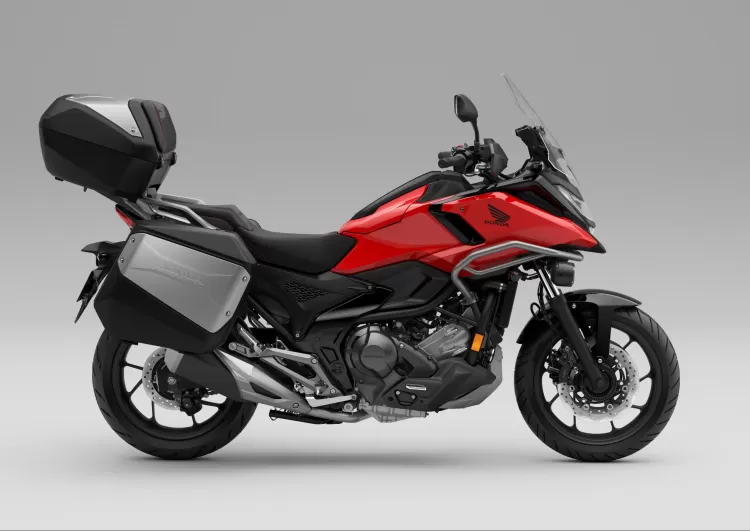 504380 25ym Honda Nc750x