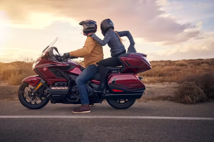 527253 25ym Honda Gl1800 Gold Wing Tour