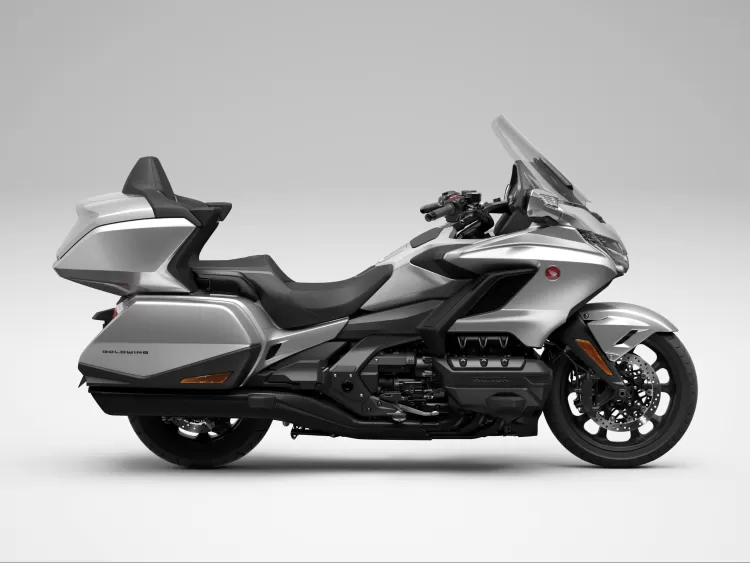 527290 25ym Honda Gl1800 Gold Wing Tour