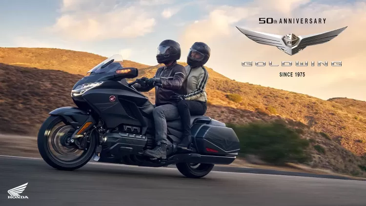 527602 25ym Honda Gl1800 Gold Wing And Gold Wing Tour Models Celebrate Half A