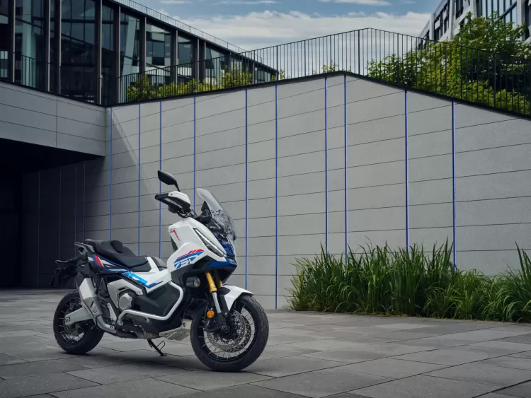 541390 26ym Honda X Adv