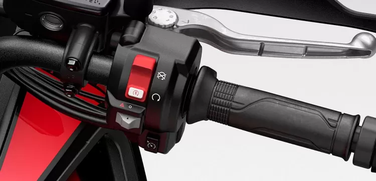 555803 26ym Honda Cb1000gt