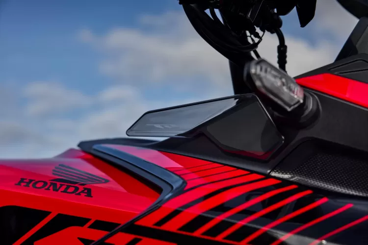 555744 26ym Honda Cb1000gt