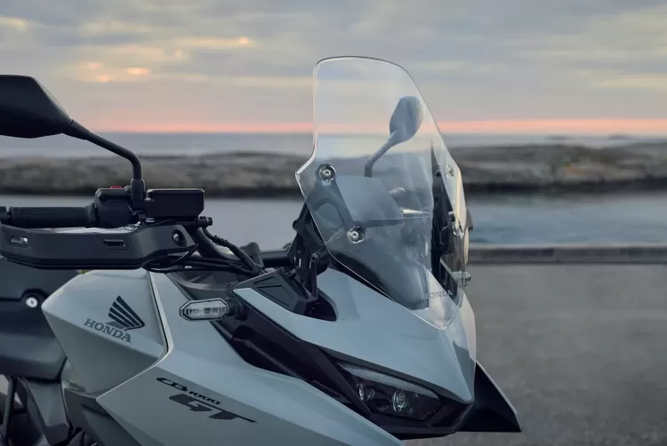 555782 26ym Honda Cb1000gt