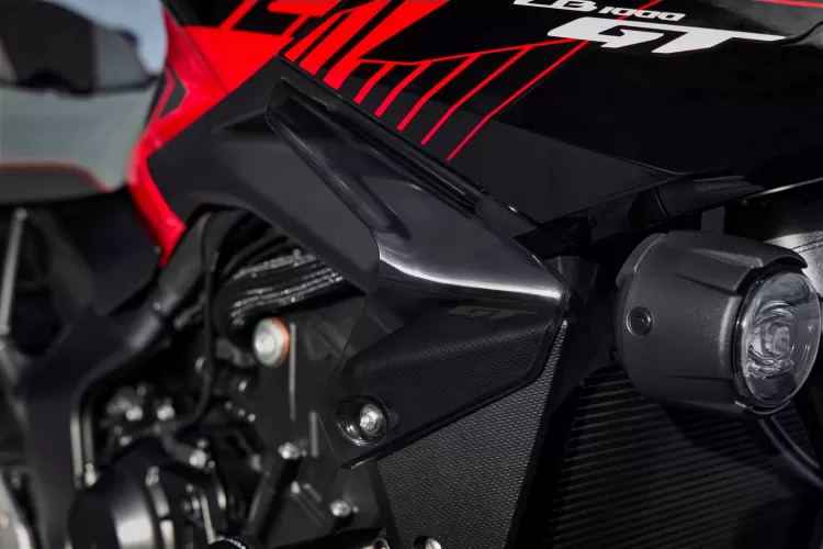 555743 26ym Honda Cb1000gt