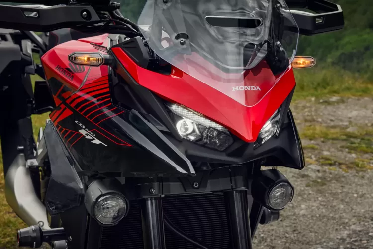 555738 26ym Honda Cb1000gt