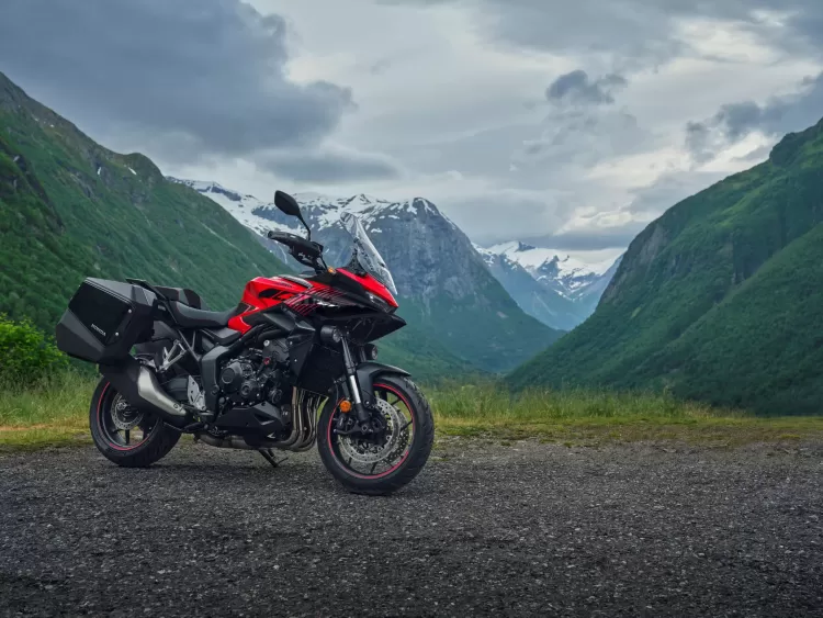 555766 26ym Honda Cb1000gt