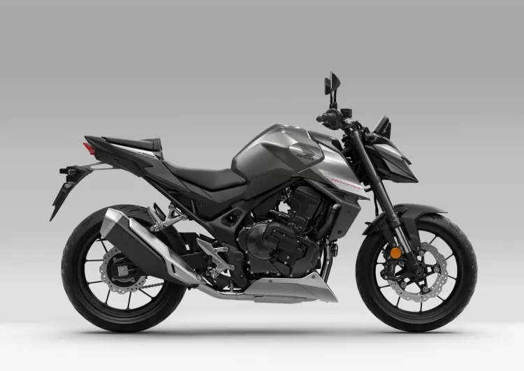 555933 26ym Honda Cb750 Hornet