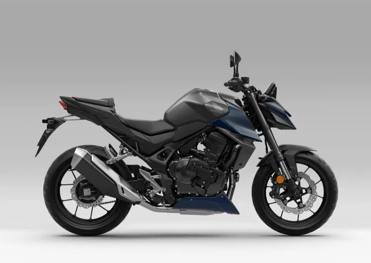 555935 26ym Honda Cb750 Hornet