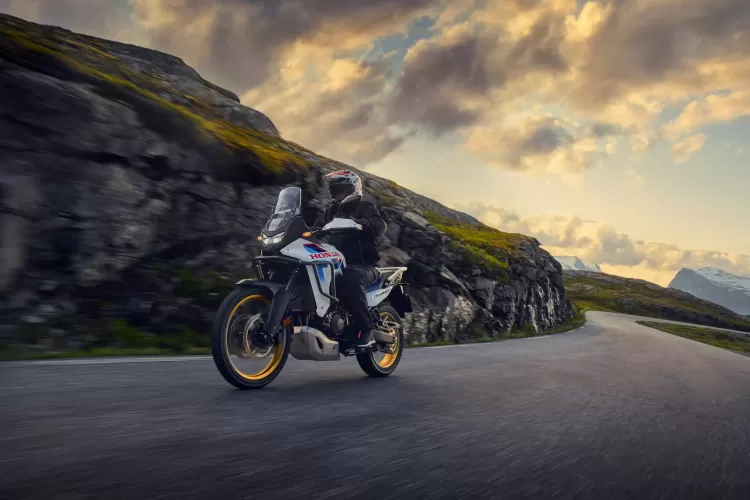 555886 26ym Honda Xl750 Transalp