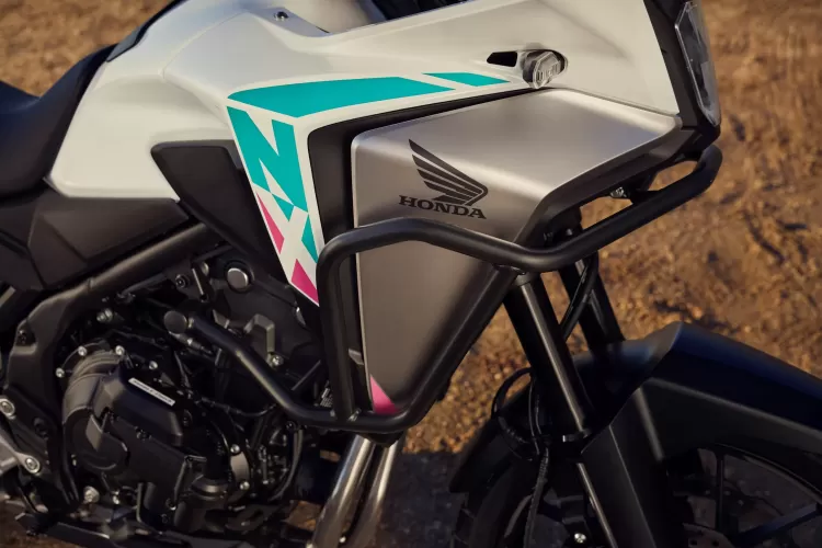 556023 26ym Honda Nx500