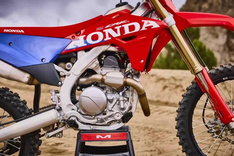 576147 27ym Honda Crf450r