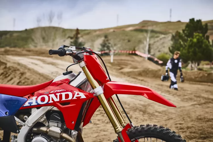 575848 27ym Honda Crf450r