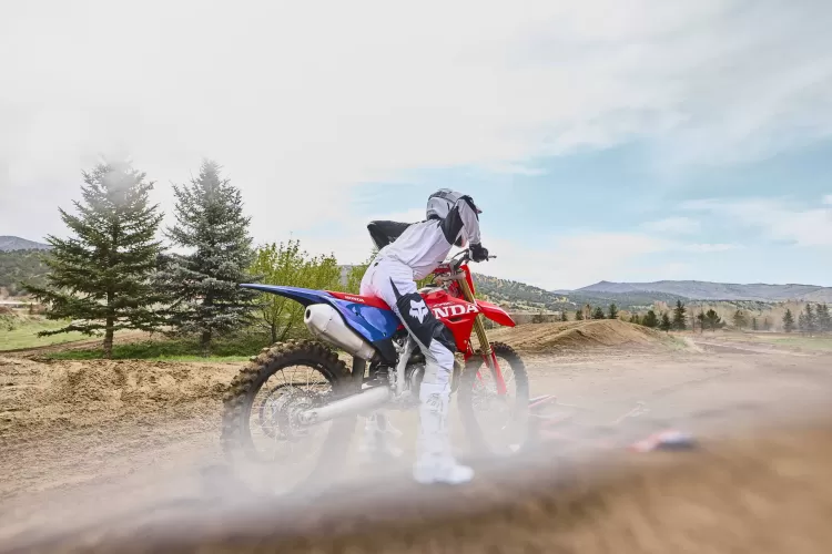 575838 27ym Honda Crf450r