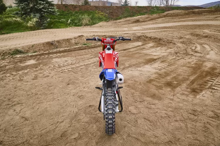576163 27ym Honda Crf450r