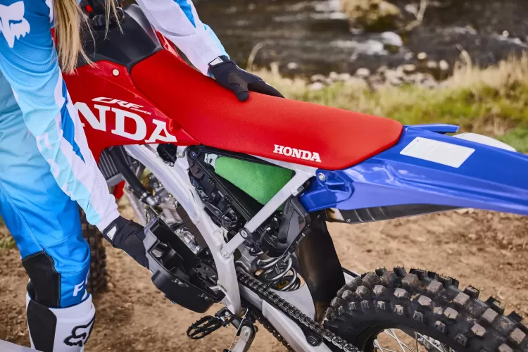 576108 27ym Honda Crf250rx