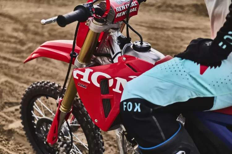 575731 27ym Honda Crf250r