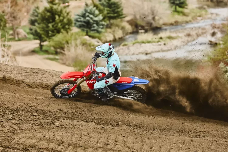 575730 27ym Honda Crf250r