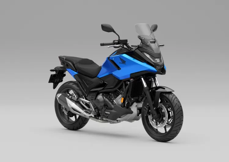 583372 27ym Honda Nc750x