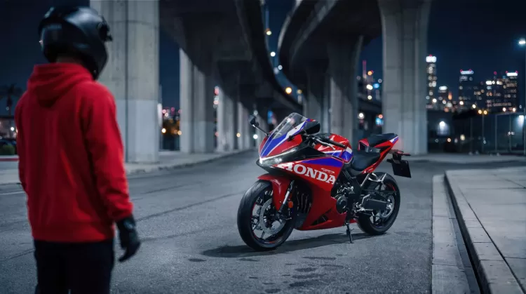 590077 27ym Honda Cbr500r Four