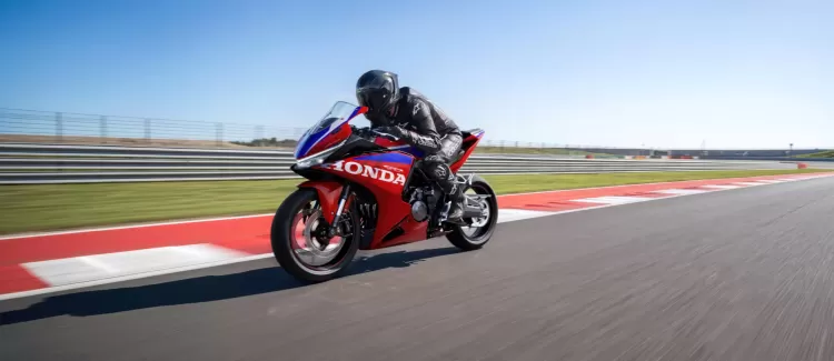 590069 27ym Honda Cbr500r Four