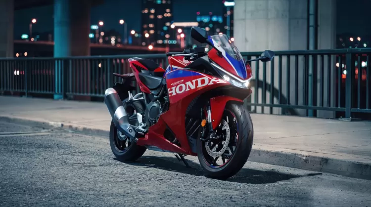 590074 27ym Honda Cbr500r Four
