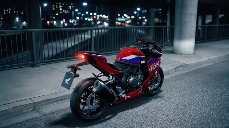 590075 27ym Honda Cbr500r Four